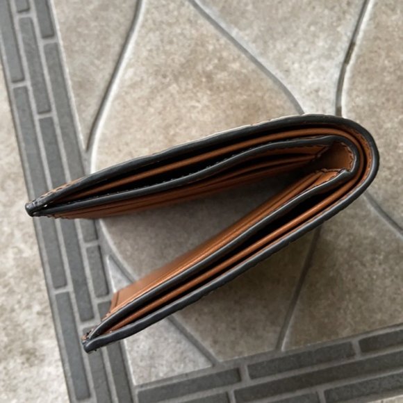 Michael Kors Cooper Billfold Men's Wallet - Picture 5 of 16